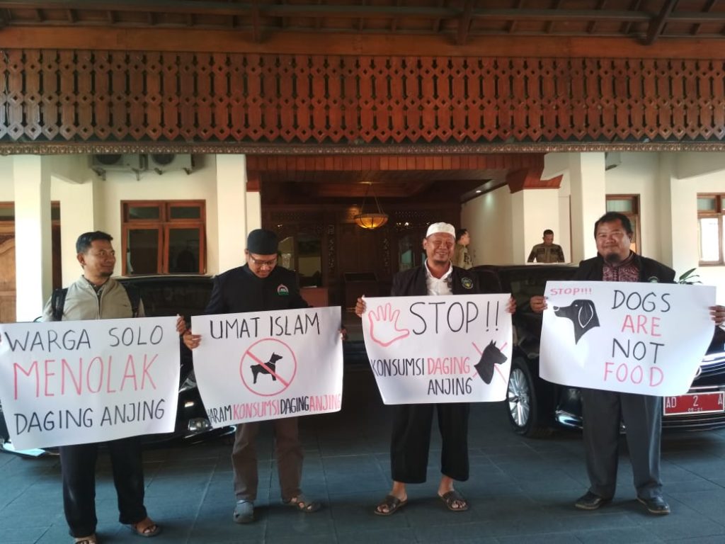 Pengurus DSKS mendatangi Balaikota Solo