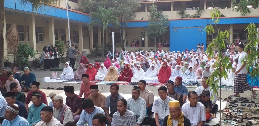 SMK Wikarya gelar Sholat Idhul Adha