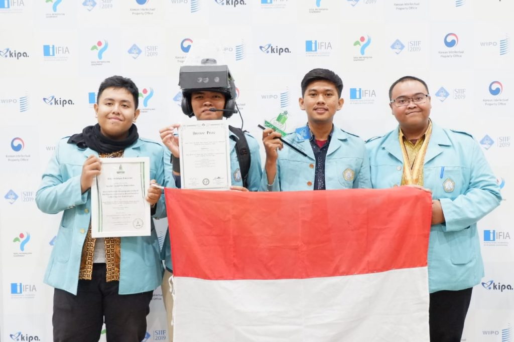 Mahasiswa UNS Ciptakan SO-LI Sense