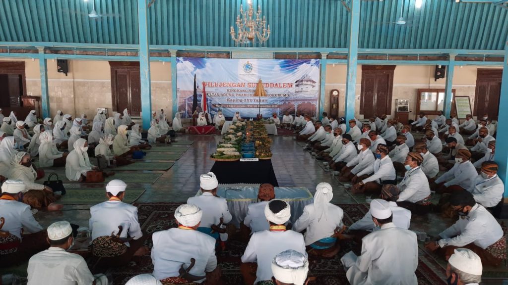 Keraton Kasunanan Surakarta Hadiningrat, menggelar Tahlil Dzikir Kholdalem Sultan Agung Hanyokrokusumo