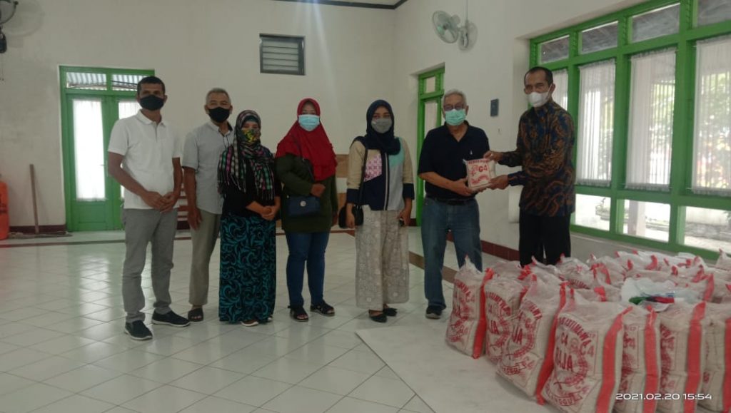 Mega Bintang Kembali Berbagi di masa Pandemi