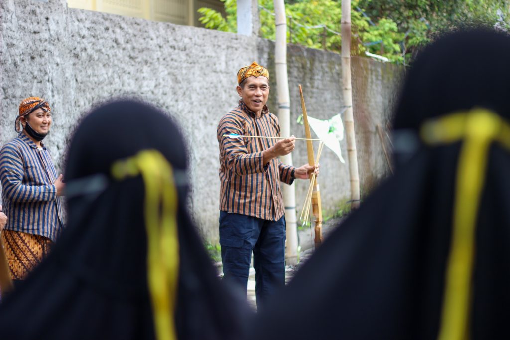 Wakil Ketua Komisi I DPR RI Abdul Kharis Almasyhari melakukan kunjungan kerja di masa reses ke Pondok Pesantren Rimayah Al Markaz