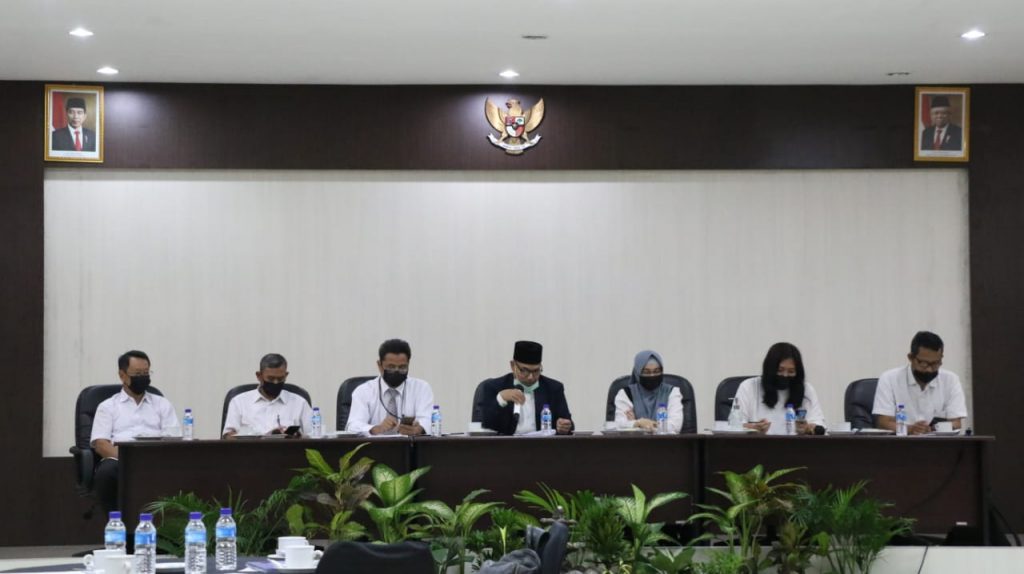 Kado Dies Natalis ke-45, UNS Tambah Enam Guru Besar Baru