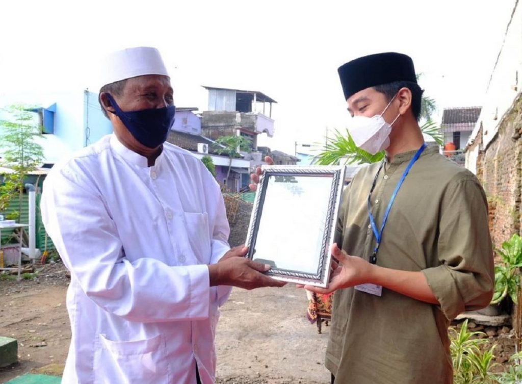 Walikota Solo, Gibran Rakabuming menghadiri peletakan baru pertama Pondok Pesantren Darul Karomah Mertokusuman