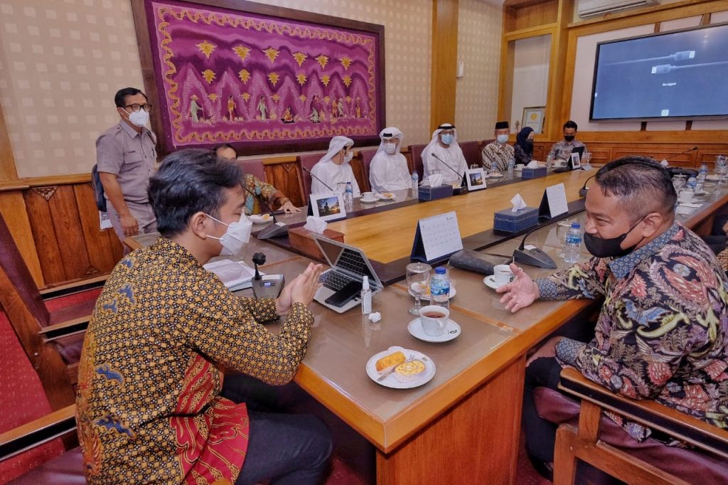 Walikota Solo beraudensi dengan utusan Abu Dhabi