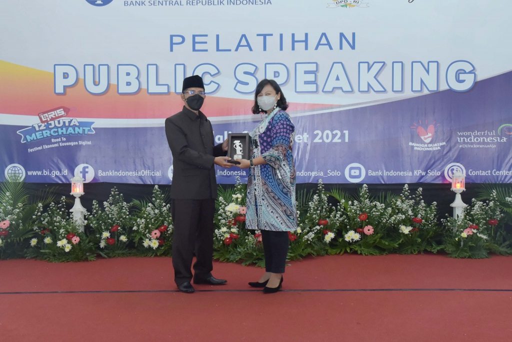 Bupati Boyolali M. Said Hidayat dan anggota DPD Casytha Arriwi Kathamandu