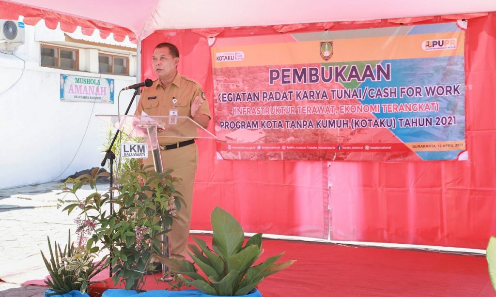 Wakil Walikota Solo Buka Program Padat Karya Tunai