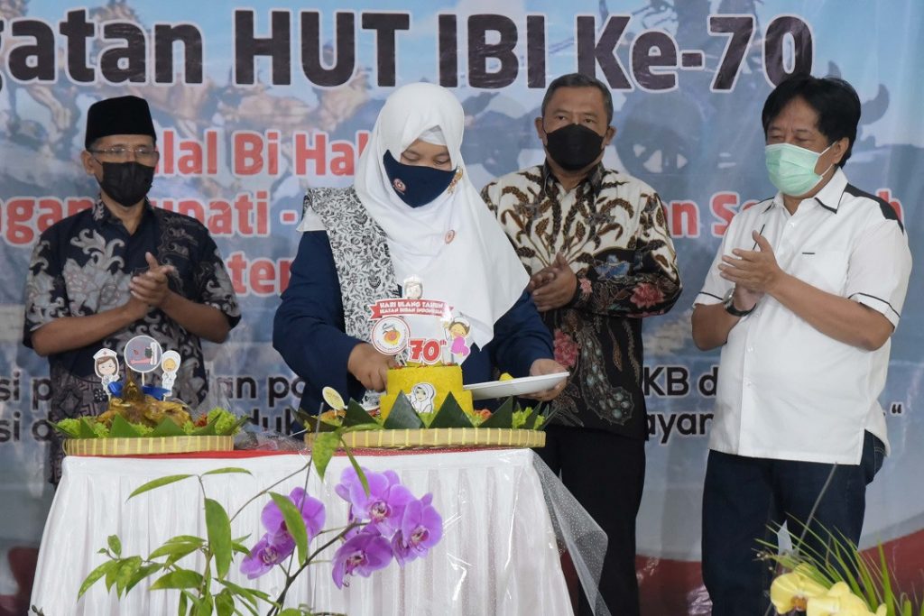Ikatan Bidan Indonesia Boyolali Peringati HUT ke 70