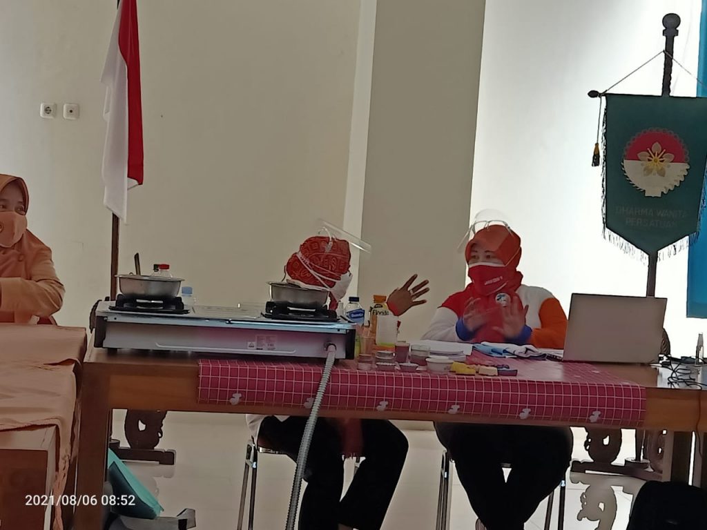 Kreatif, Perempuan Klaten Ini Ubah Minyah Jelantah Menjadi Sabun