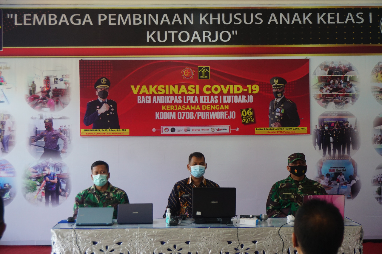 LPKA Kutoarjo dengan Kodim 0708 Purworejo mengadakan vaksinasi