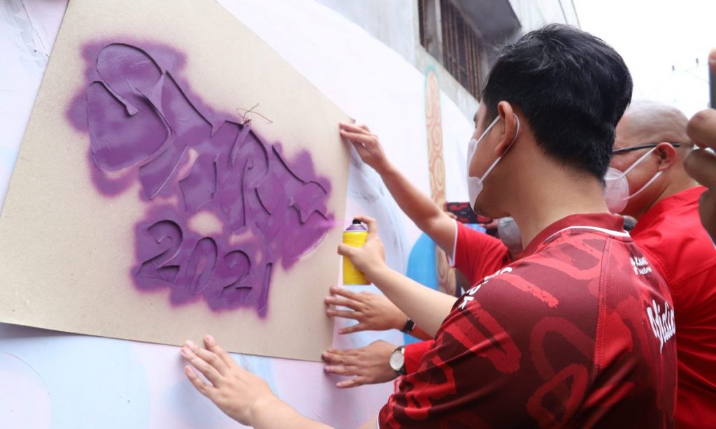Gibran Rakabuming menghadiri pembukaan Street Art Surakarta 2021
