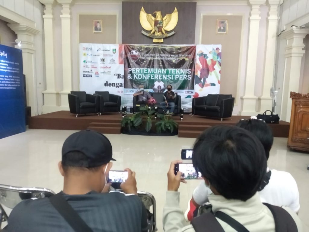 Jumpa pers PWI turnamen sepak bola