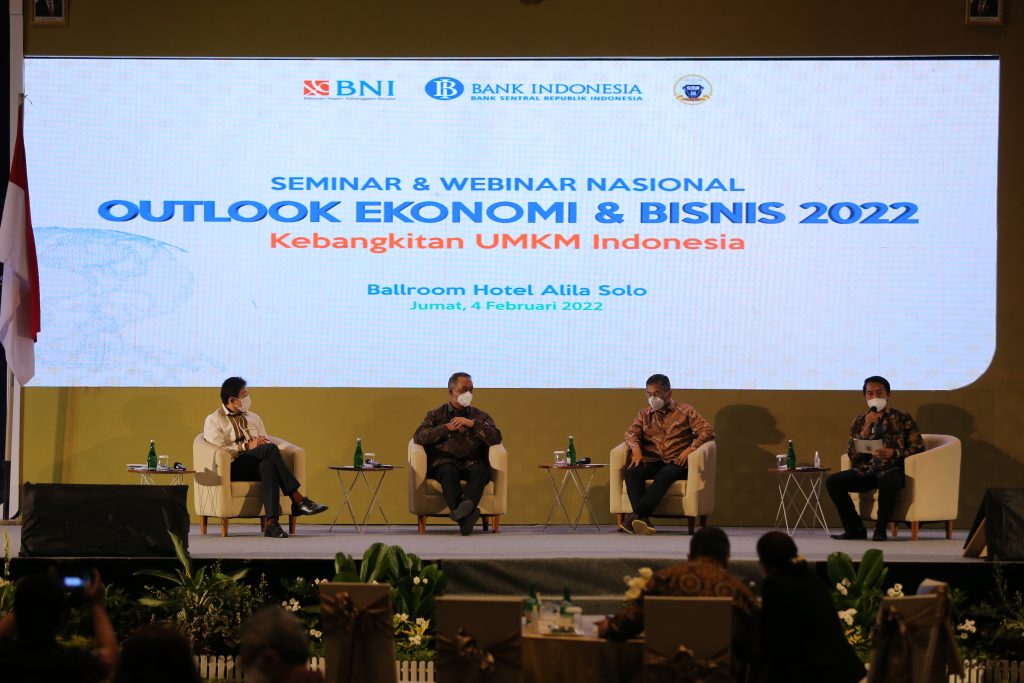 Roemah Tiga Adakan Seminar Ekonomi dan Bisnis 2022