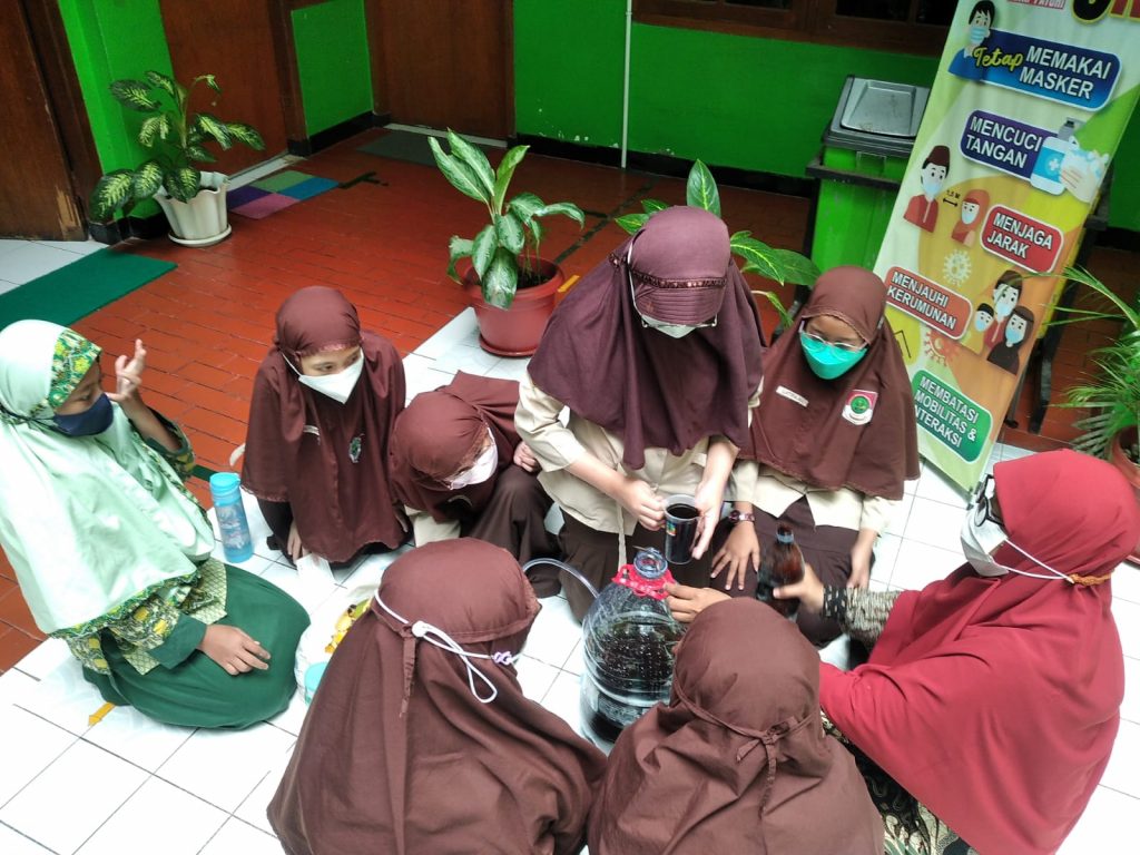 Murid Kelas V SDIT Nur Hidayah