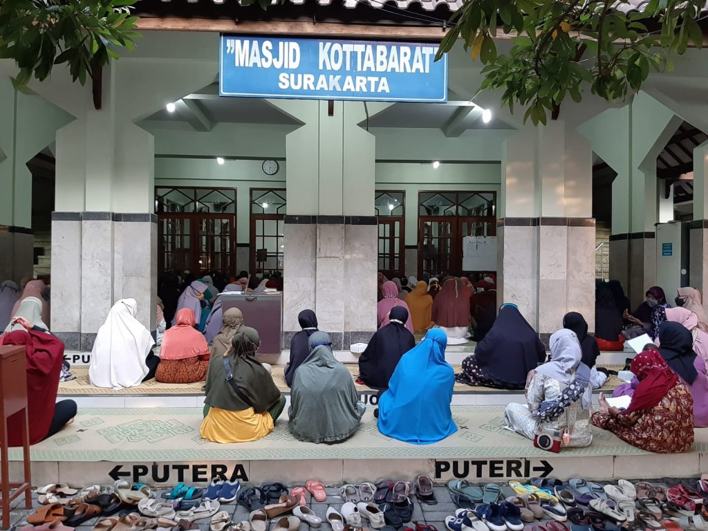 Masjid Kotta barat