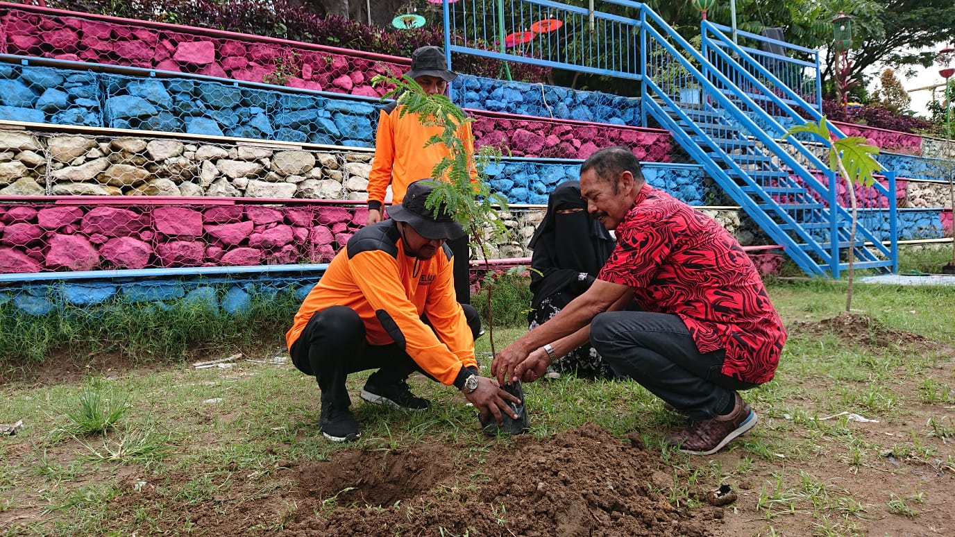 Pembina Yayasan Gema Salam