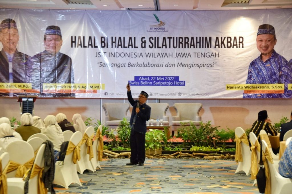 JSIT Gelar Halal Bi Halal