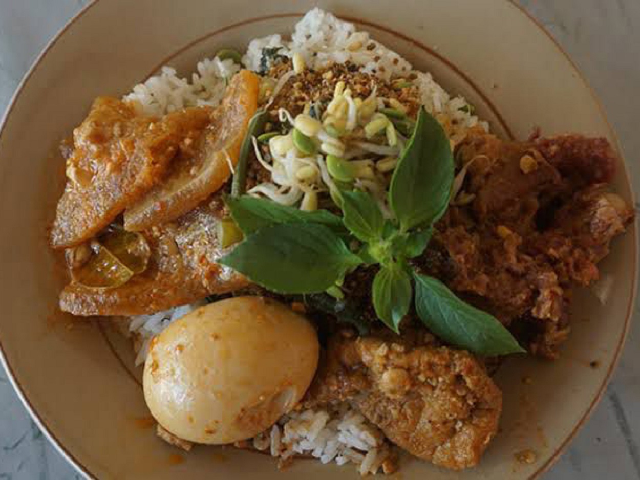 Nasi Tumpang Lethok