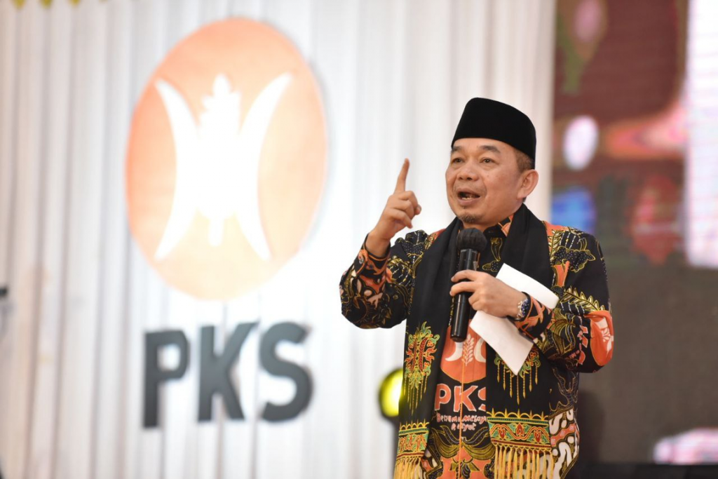Ketua Fraksi PKS Jazuli Juwaini