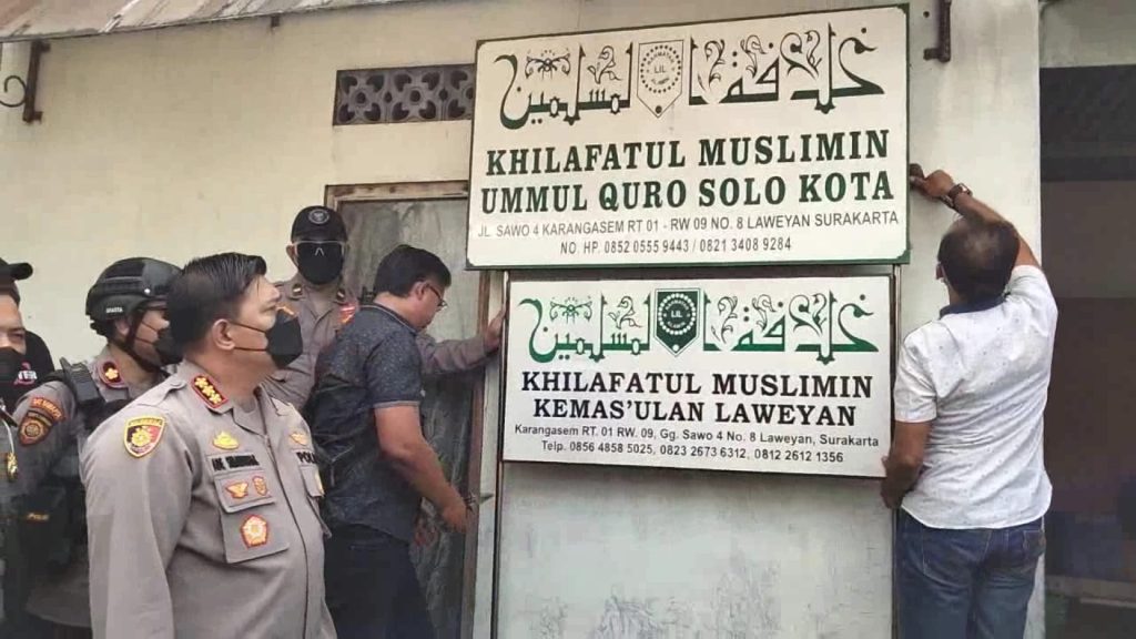 Polres Solo copot papan nama Khilafatul Muslimin
