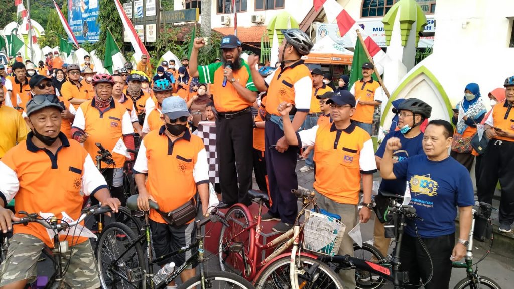 Ratusan Warga Muhammadiyah Solo Gowes