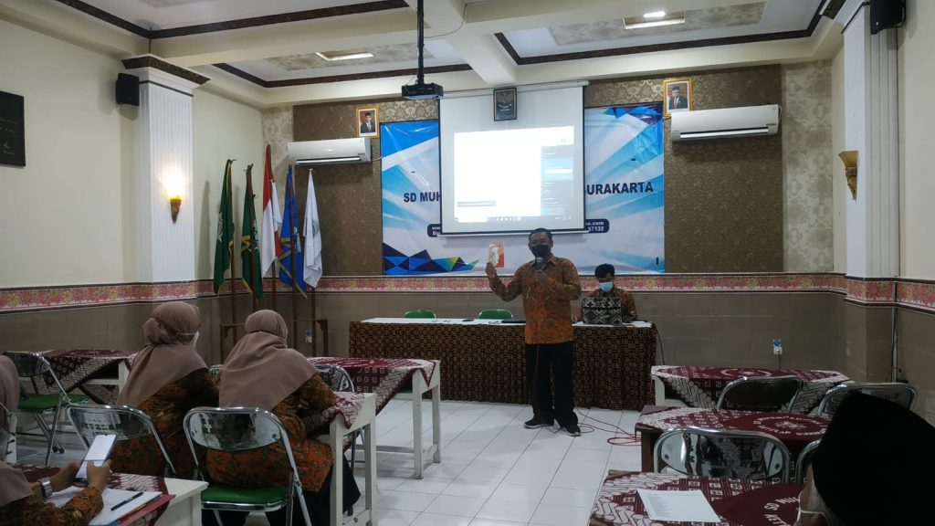 Agung Sudarwanto MSn guru SD Muhammadiyah 1
