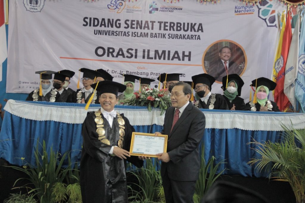 Uniba Surakarta