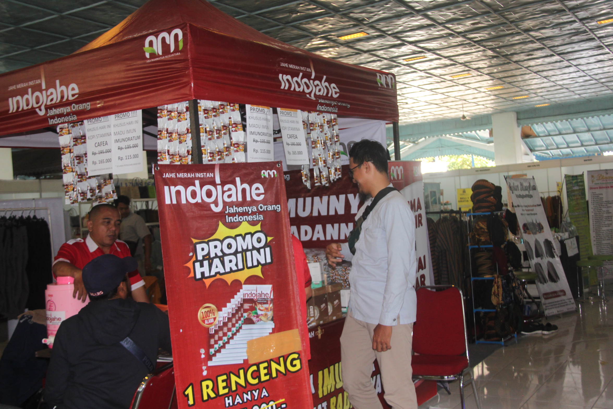 Bazar Produk Muslim Pagelaran