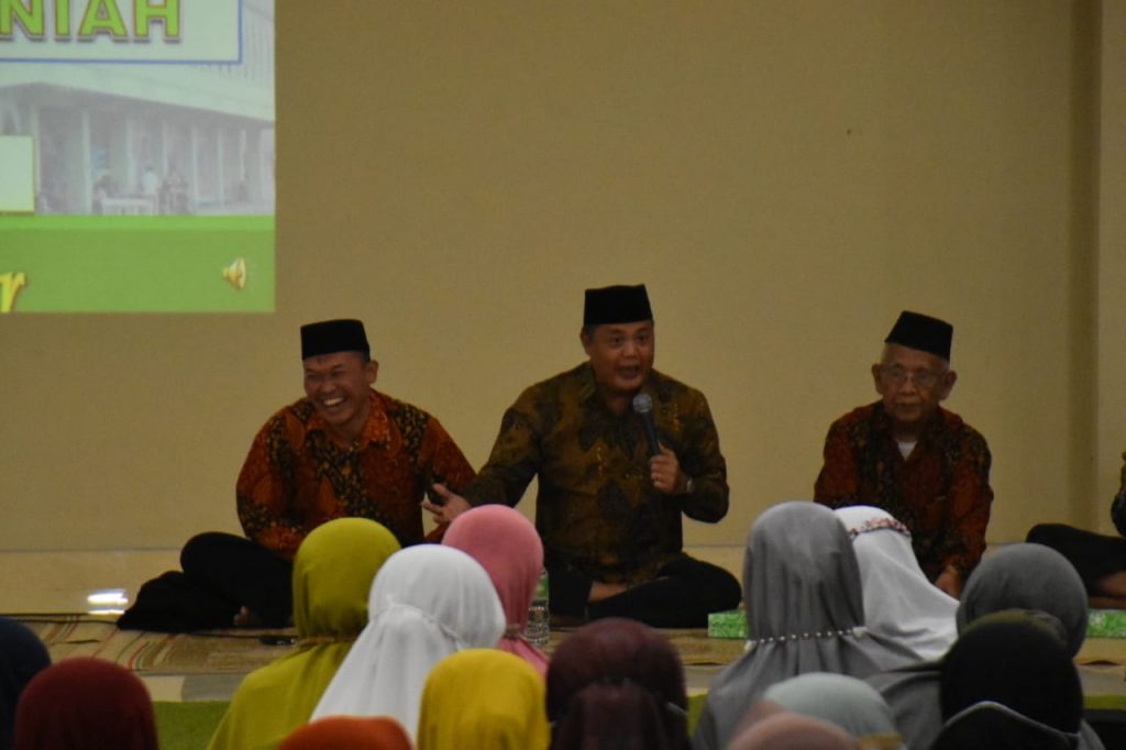 Bupati Karanganyar Buka Bimbingan Manasik Haji