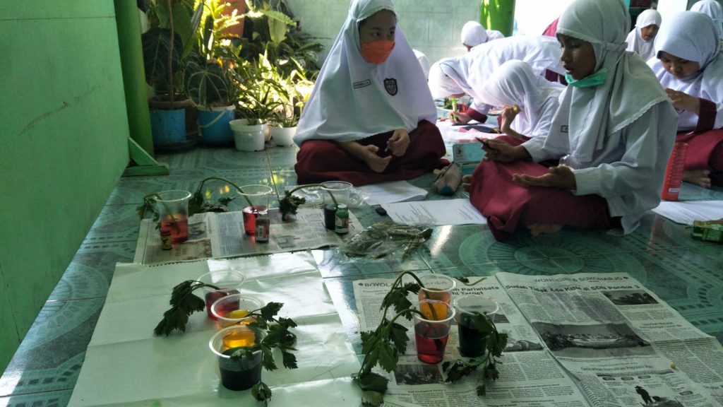 Kelas IV SD Islam Terpadu Nur Hidayah