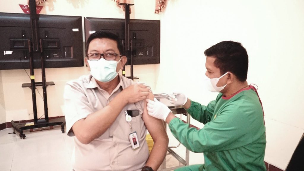Nakes RSUP dr Soeradji Tirtonegoro