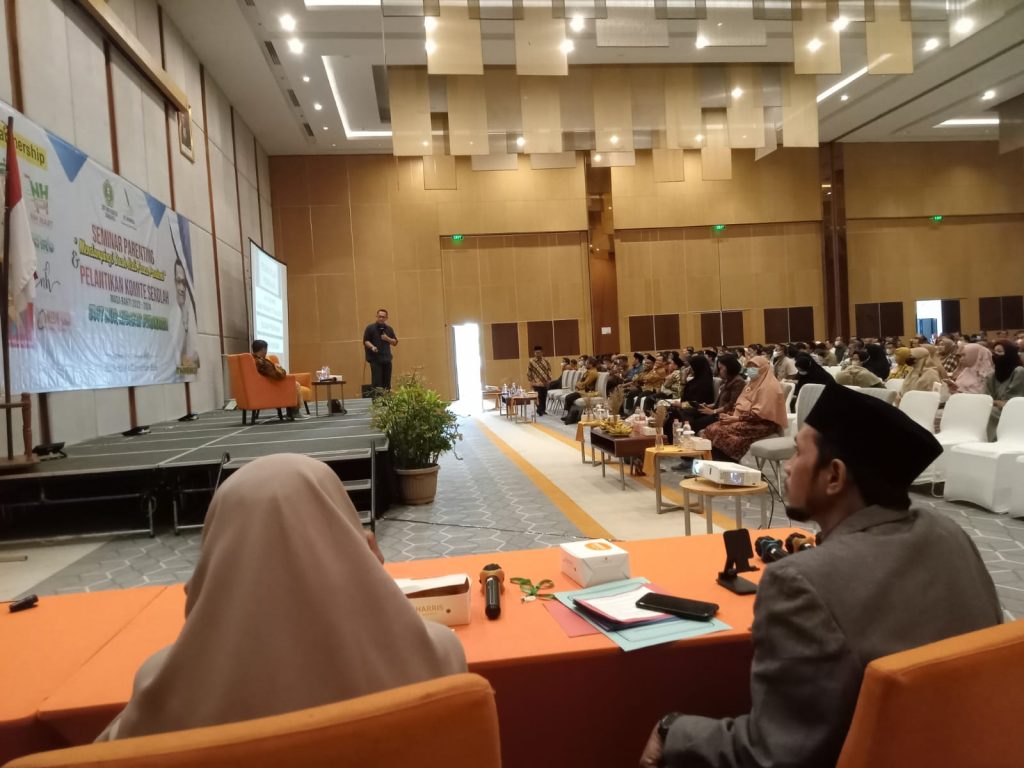 SDIT Nur Hidayah Seminar Parenting