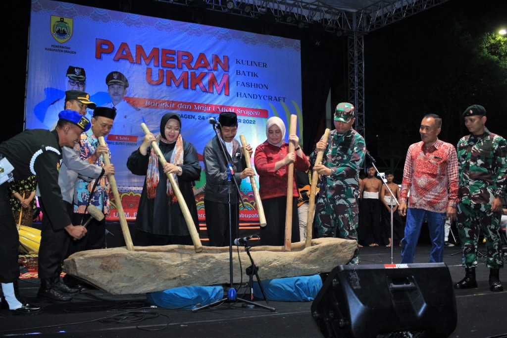 Bupati Sragen Pameran UKMK