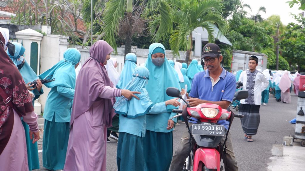 Pawai Hari Santri SDIT Nur Hidayah