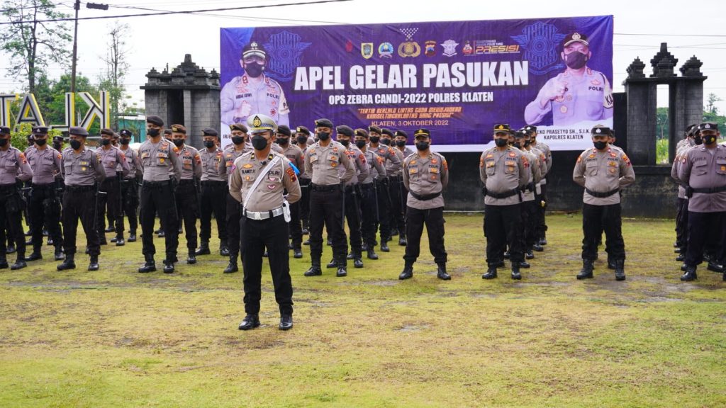 Polres Klaten Apel Gelar Pasukan