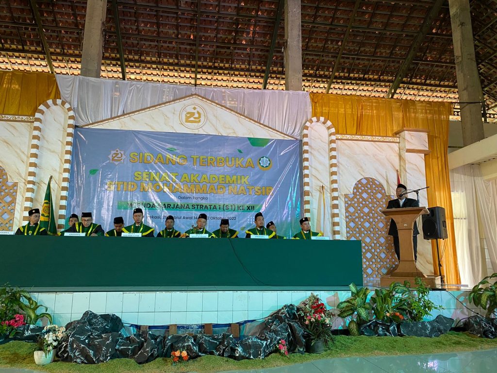 STID Mohammad Natsir Gelar Wisuda