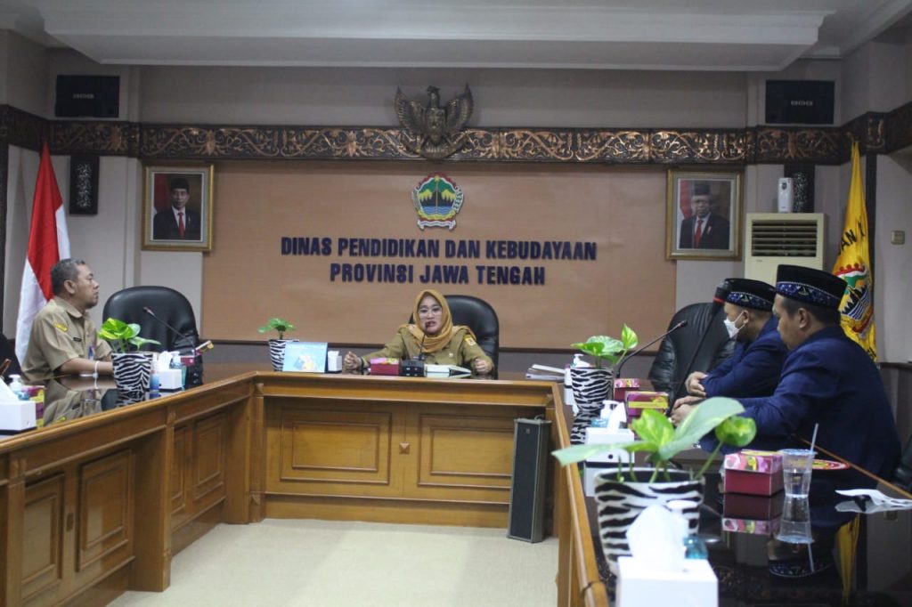Kepala Disdikbud Jateng menerima kunjungan JSIT