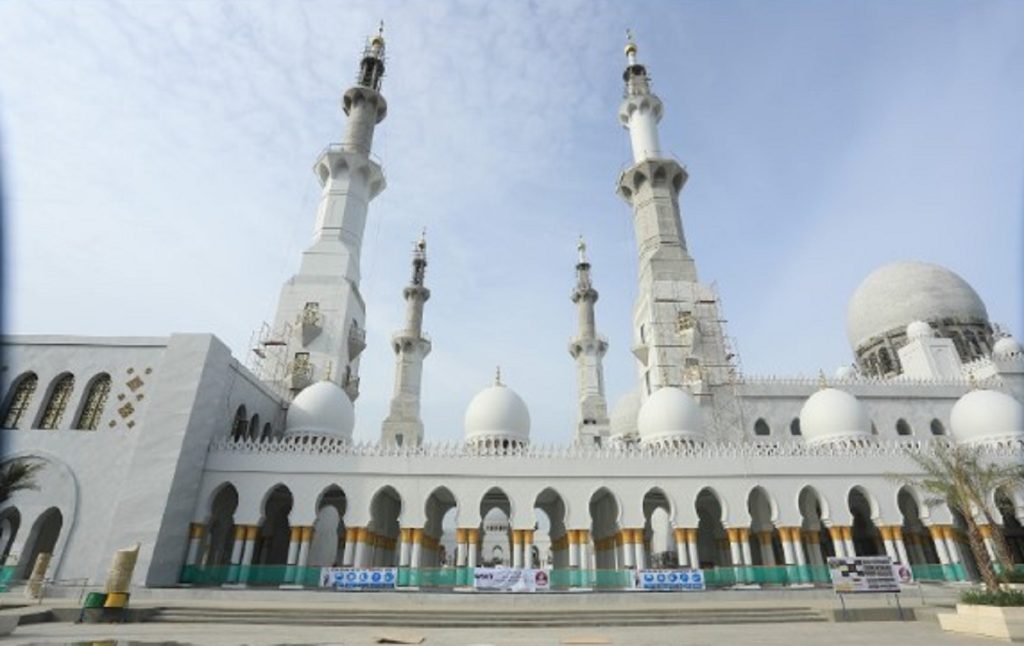 Masjid Sheikh Zayed Solo