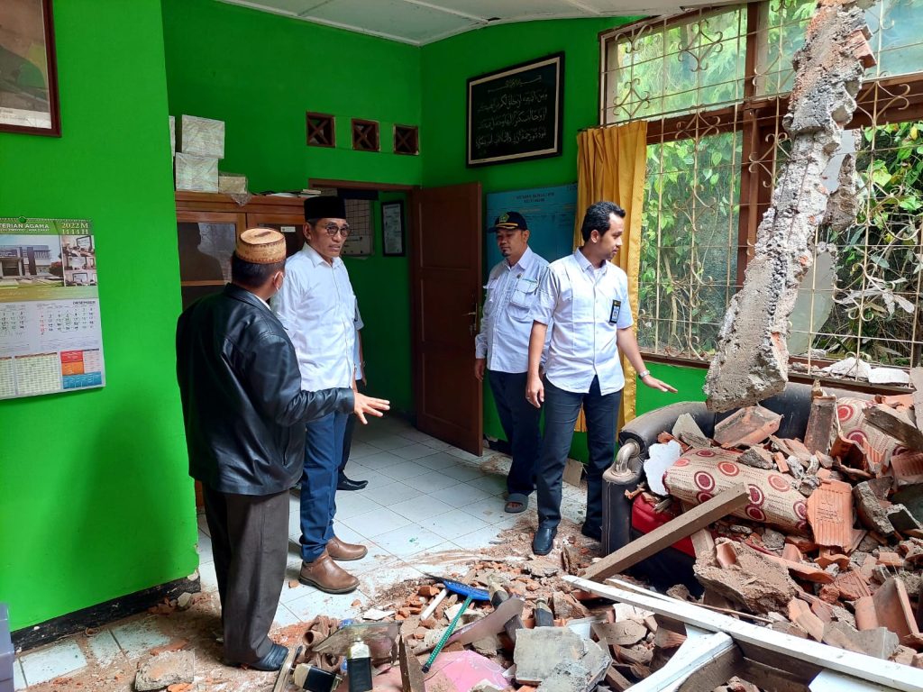 Plt. Sekretaris Ditjen Bimas Islam Kemenag, M. Adib