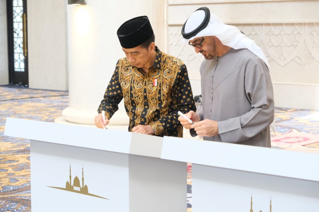 Presiden Joko Widodo dan Presiden Mohammed Resmikan masjid