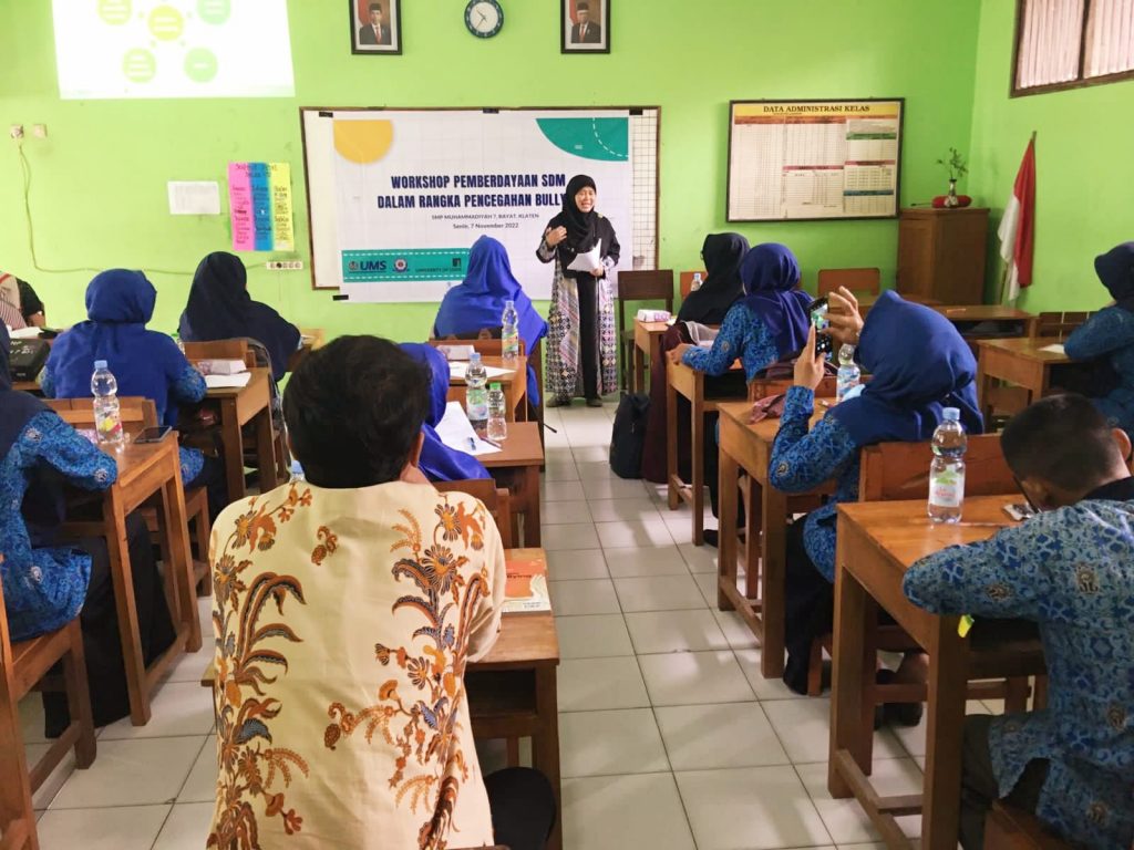 Psikologi UMS seminar smp Muh 7 klaten