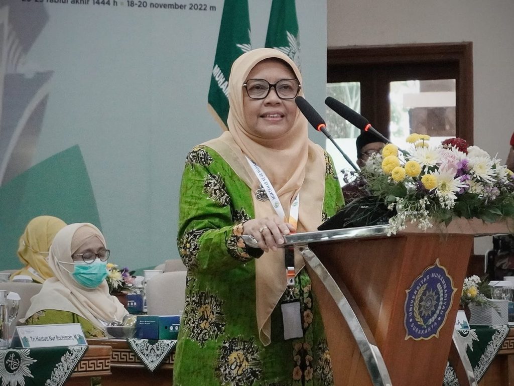 Siti Noordjannah Djohantini,. MM., M.Si, Ketua Umum Pimpinan Pusat 'Aisyiyah