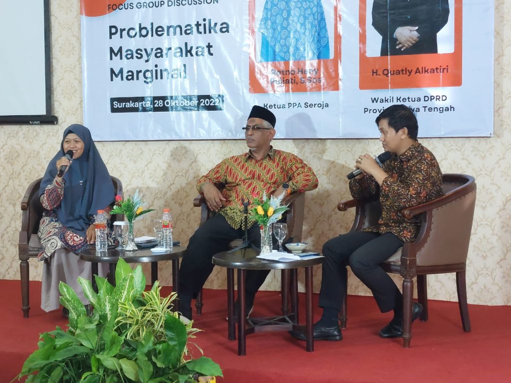 Retno Heny Pujiati dan Quatly