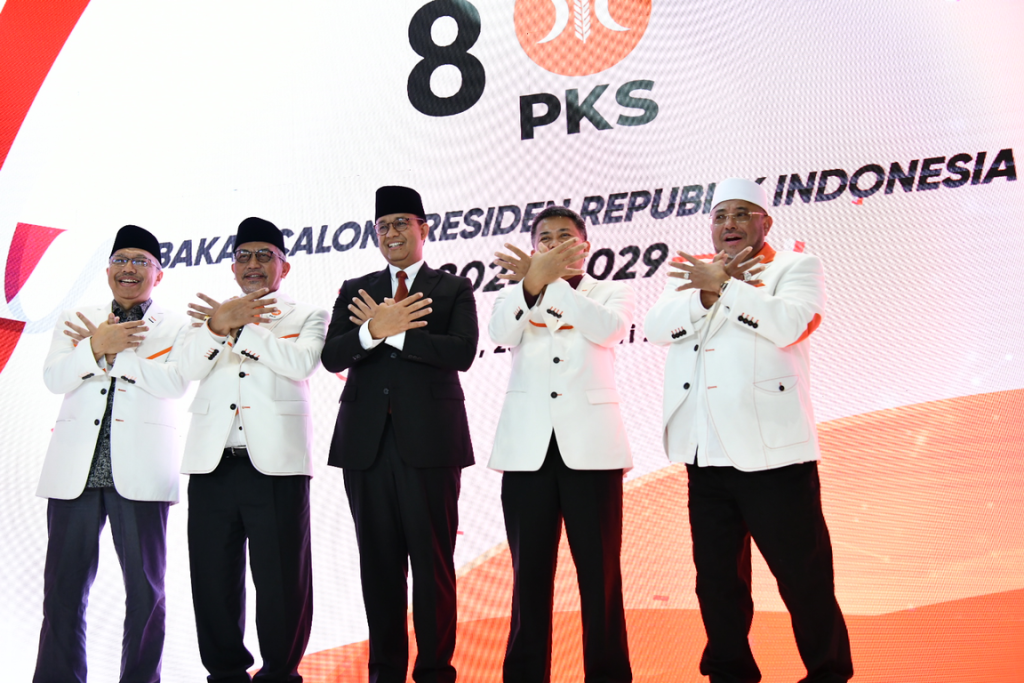 Anies dan pengurus PKS