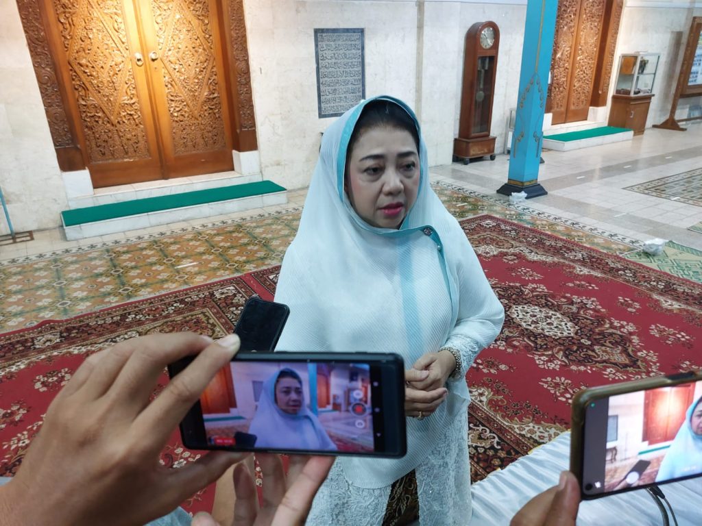 Gusti Moeng kirab malam selikuran