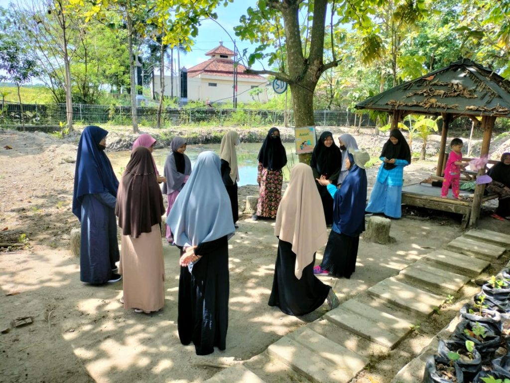 SD Alam Aqila outbond