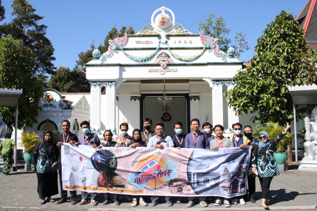 Wisata Arsip
