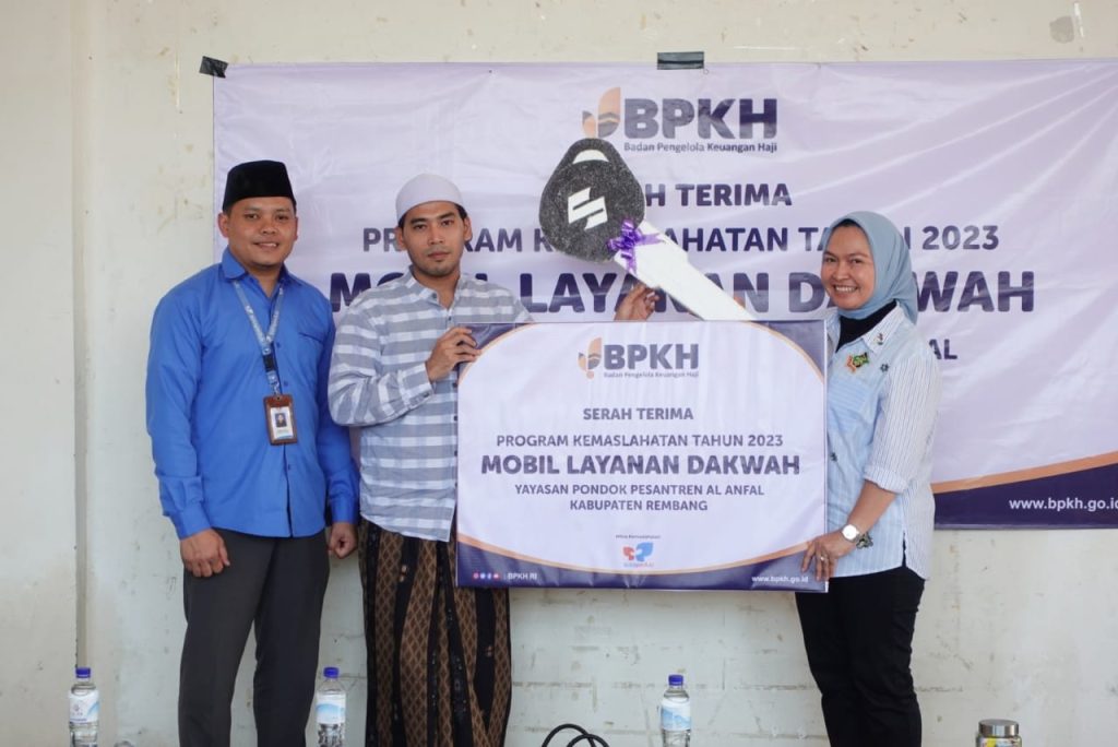 Solopeduli Salurkan Mobil Layanan Dakwah