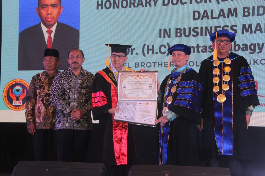 Tuntas Subagyo raih doktor HC