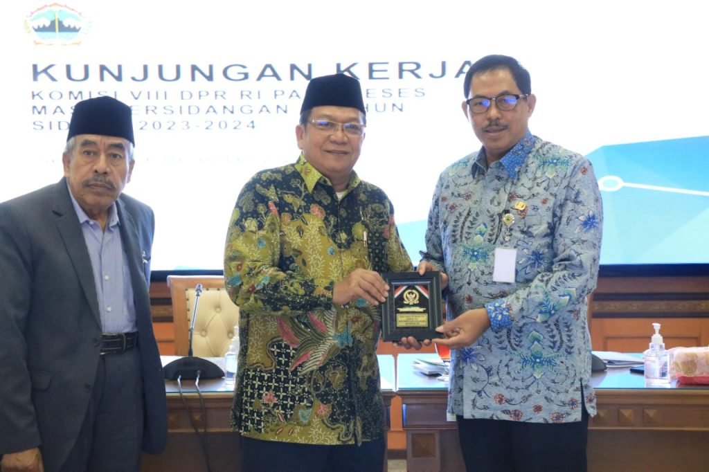Penjabat Gubernur Jawa Tengah, Nana Sudjana